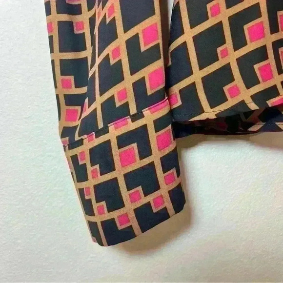 BCBGMaxAzria Surplice Blouse Long Sleeve Size Large - Picture 8 of 16